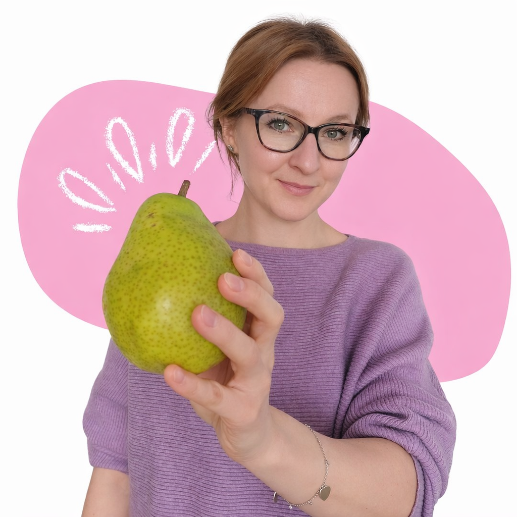 Marta Czerniewicz-Pietryga z gruszką